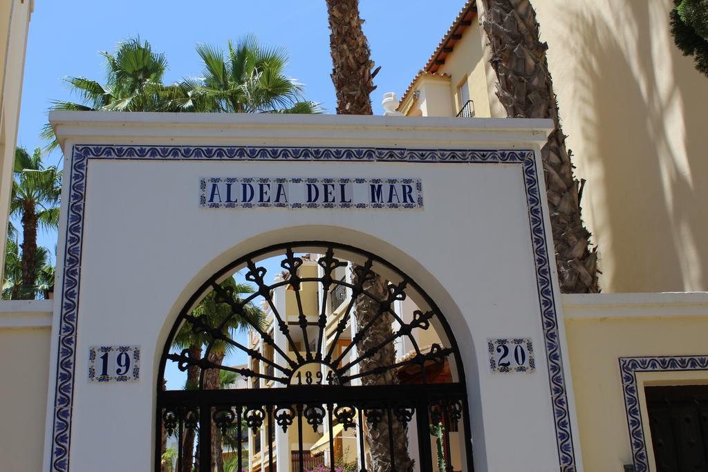 Ferienwohnung Aldea Del Mar Torrevieja Exterior foto